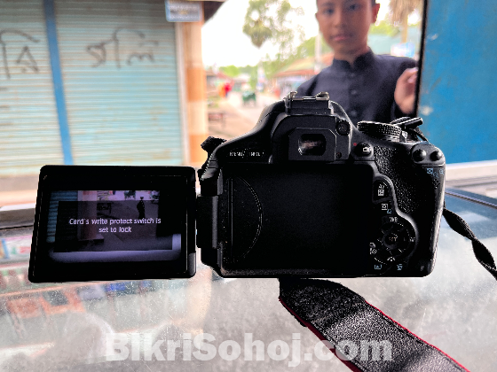 Camera canon700d